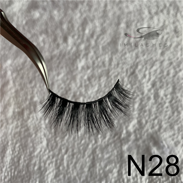 china eyelash extensions manufacturer.jpg